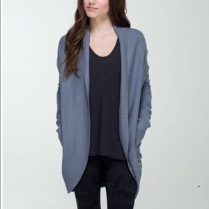 LIKE NEW! Lululemon Transformation Wrap Gray Blue